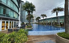 Vortex Suites Klcc By Hafizah Suites